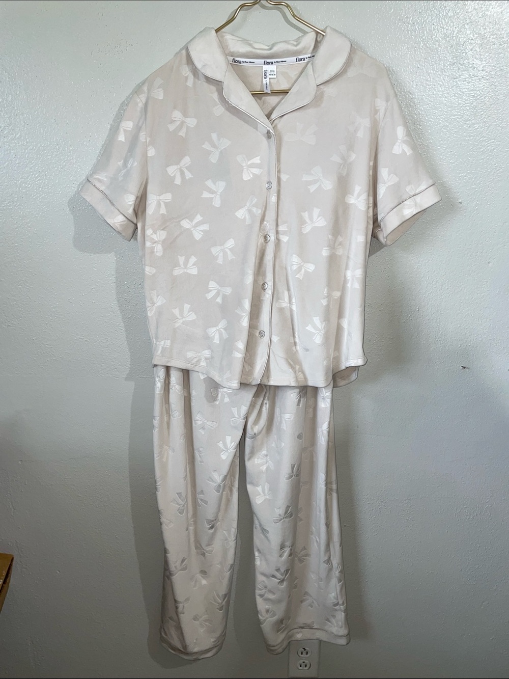 Flora Nikrooz Velour Bow Pajama Set Beige Button Short Sleeve Medium Lounge